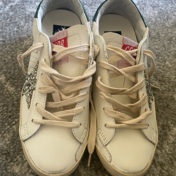 GOLDEN GOOSE x REVOLVE Superstar Sneaker in White, Platinum, & Emerald Green - Picture 5 of 8